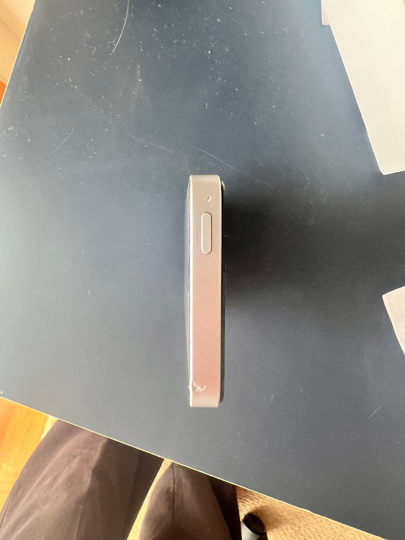 Apple iPhone SE1 スペースグレー 本体