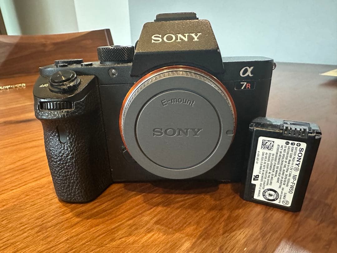 ソニー Sony α7R ミラーレス一眼 ボディ