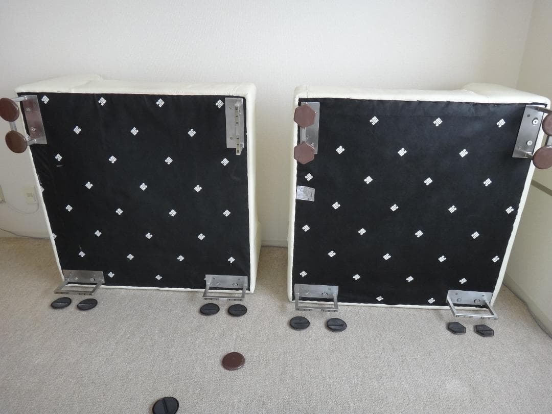 大塚家具 IDC L/S COMFORT 11 革張り 2人掛け 白ソファ