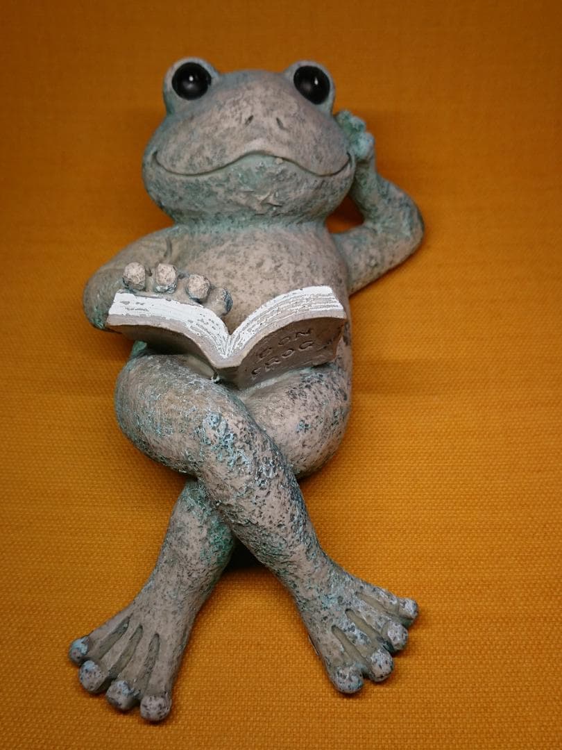 カエル　蛙　人形　彫像　オブジェ　置物　インテリア　工芸品　美術品　A3287