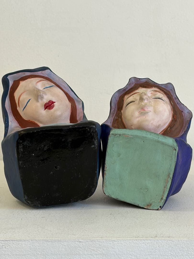 アンティーク　人形　土物　焼き物　姉妹　インテリア　骨董品　一対　オブジェ