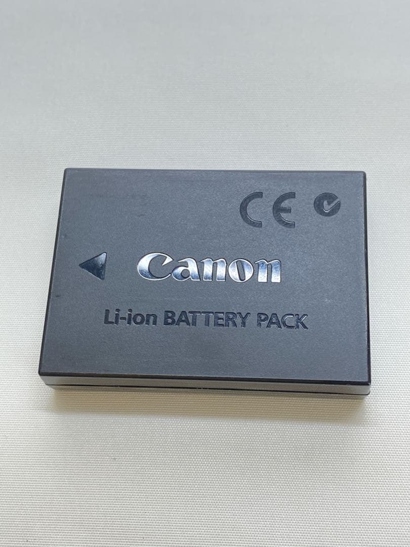 【ケース付】Canon IXY PC1060 コンデジ　ホワイト