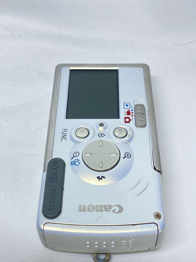 【ケース付】Canon IXY PC1060 コンデジ　ホワイト