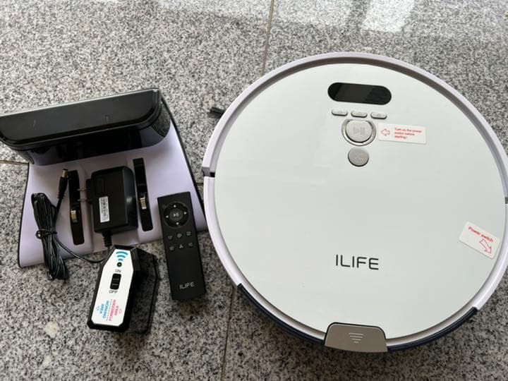 掃除機・クリーナー ILIFE V8 plus