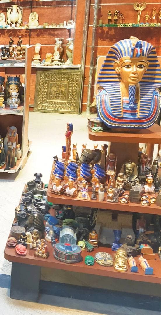 【レア】神秘的♪♪ 黄金のような輝きを放つネフェルティティ ブロンズ像