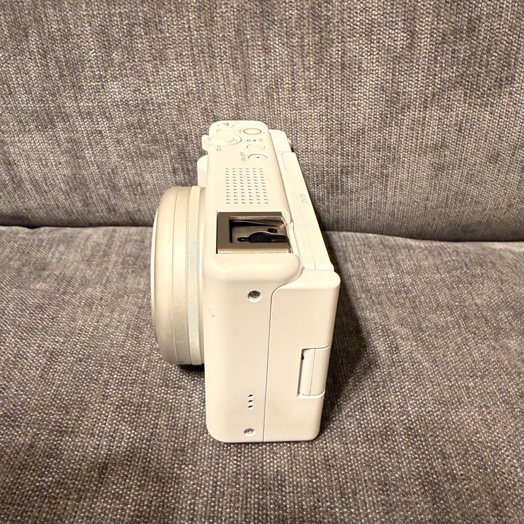 【長期保証書付き】SONY ZV-1F コンパクトデジタルカメラ　ホワイト