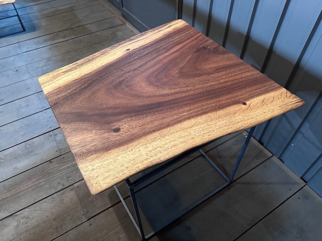 【送料無料】モンキーポッド　一枚板　無垢材　コーヒーテーブル　ソファーテーブル