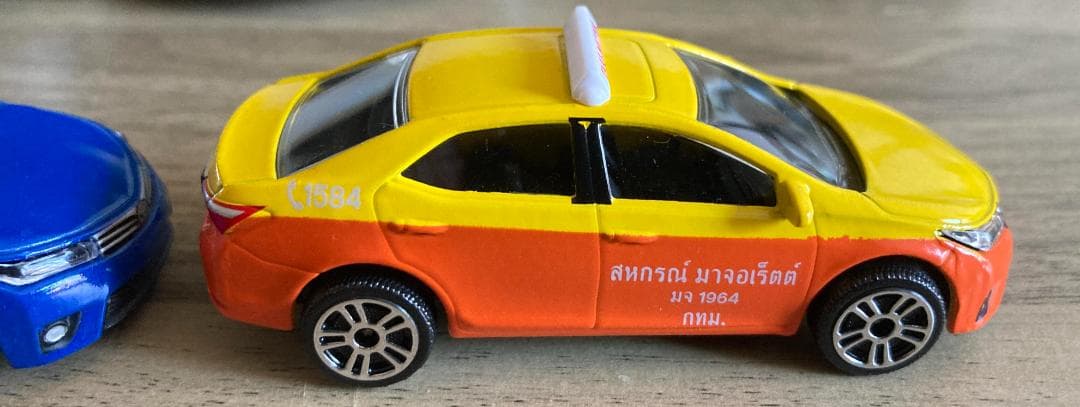 新品‼︎ マジョレット　トヨタ　カローラ　アルティス　タクシー