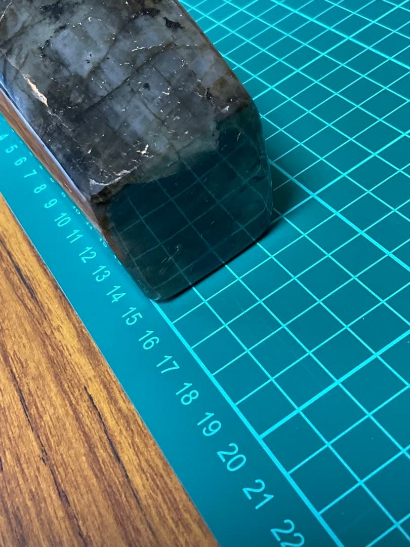 天然石　ラブラドライト