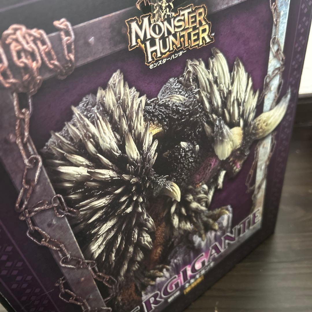 期間限定値下げ！新品未開封モンスターハンターネルギガンテフィギュア