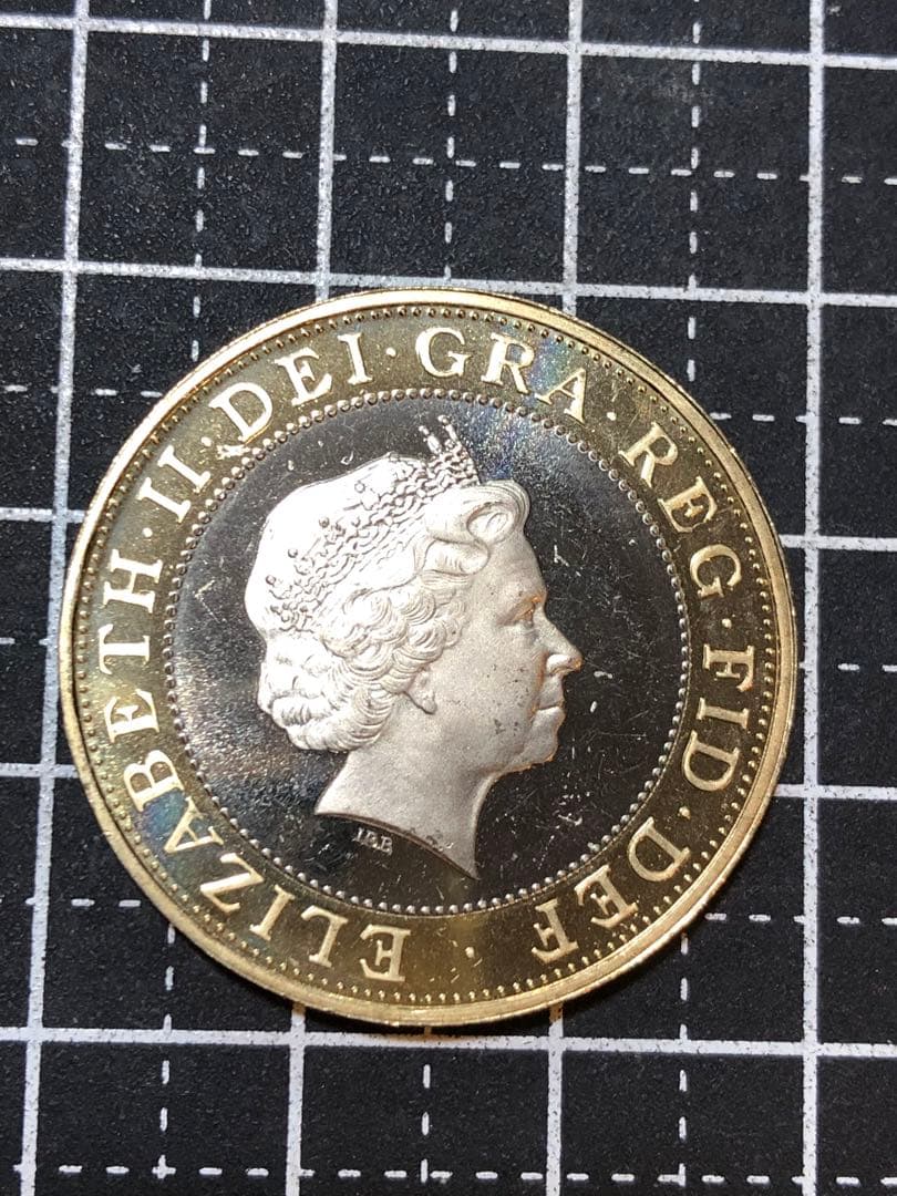 N4361【イギリス】1999年2ポンド　硬貨　古銭　