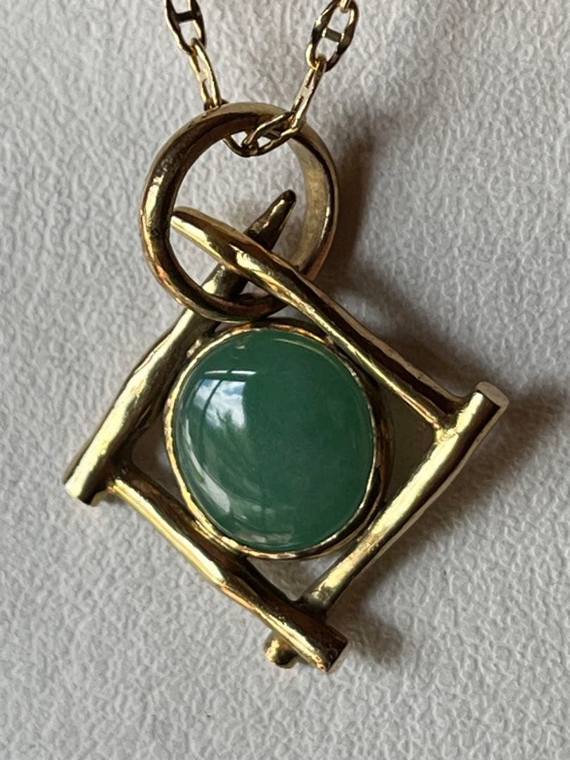 Ｋ１８天然石翡翠ペンダントトップ&イアリング　アトリエ「之」