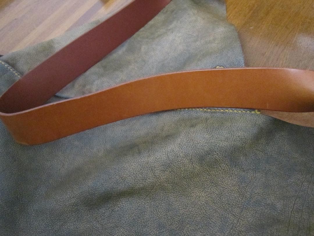 アンリークイール　⑧　手提げバッグ　ショルダーバッグ　鞄　バッグ