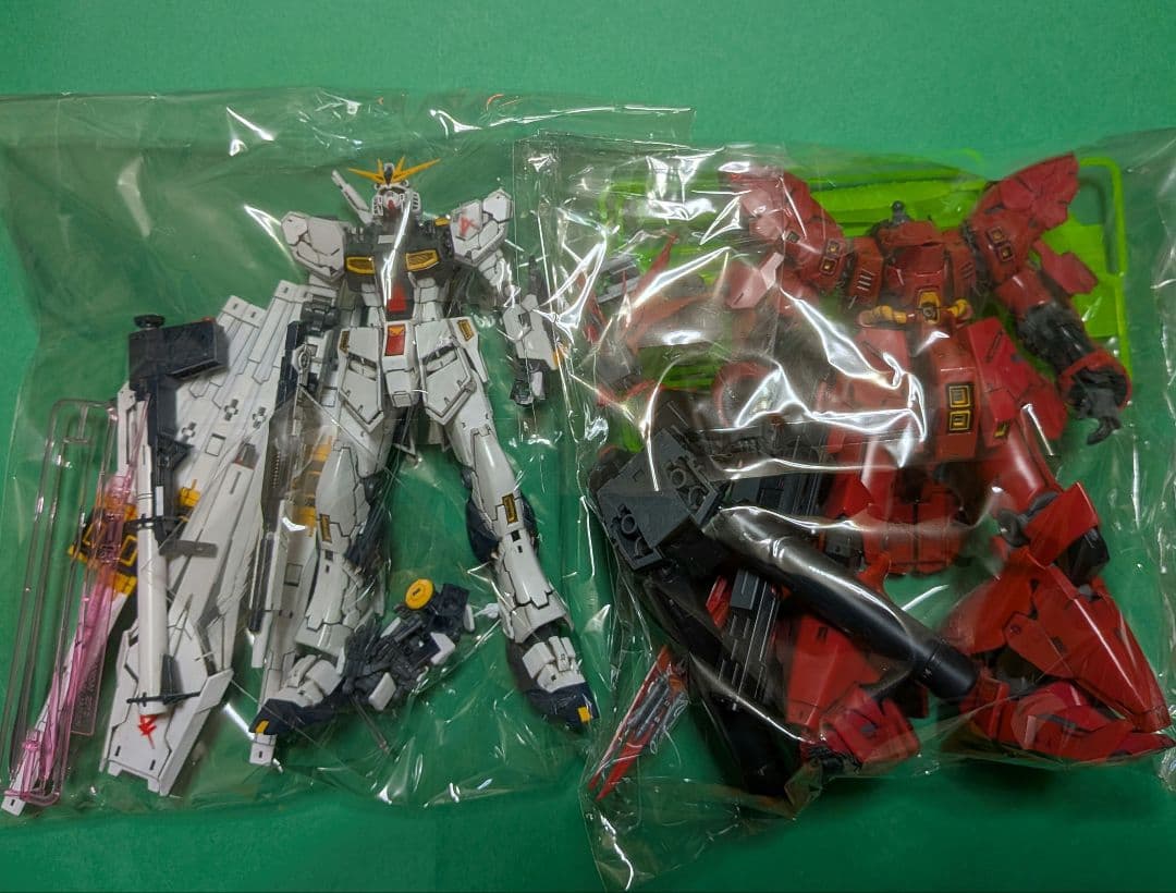 ガンプラ引退品まとめ売り1 　逆襲のシャア他