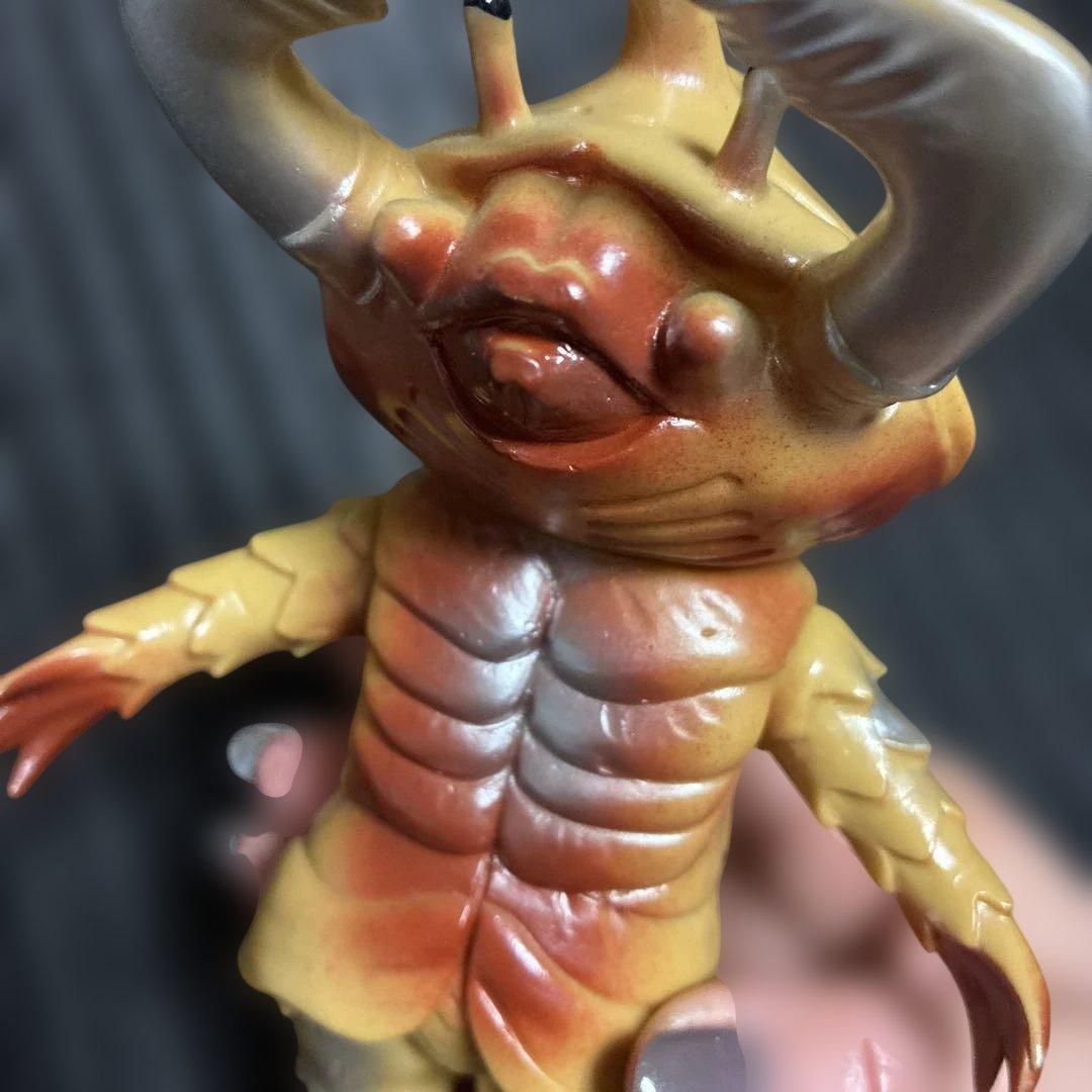ウルトラ怪獣　アントラー　ソフビ　1988年製　新品タグ付き