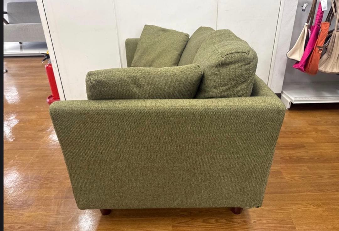 ニトリ　ファブリックソファLOWYEN 2人掛けソファ グリーン 布製