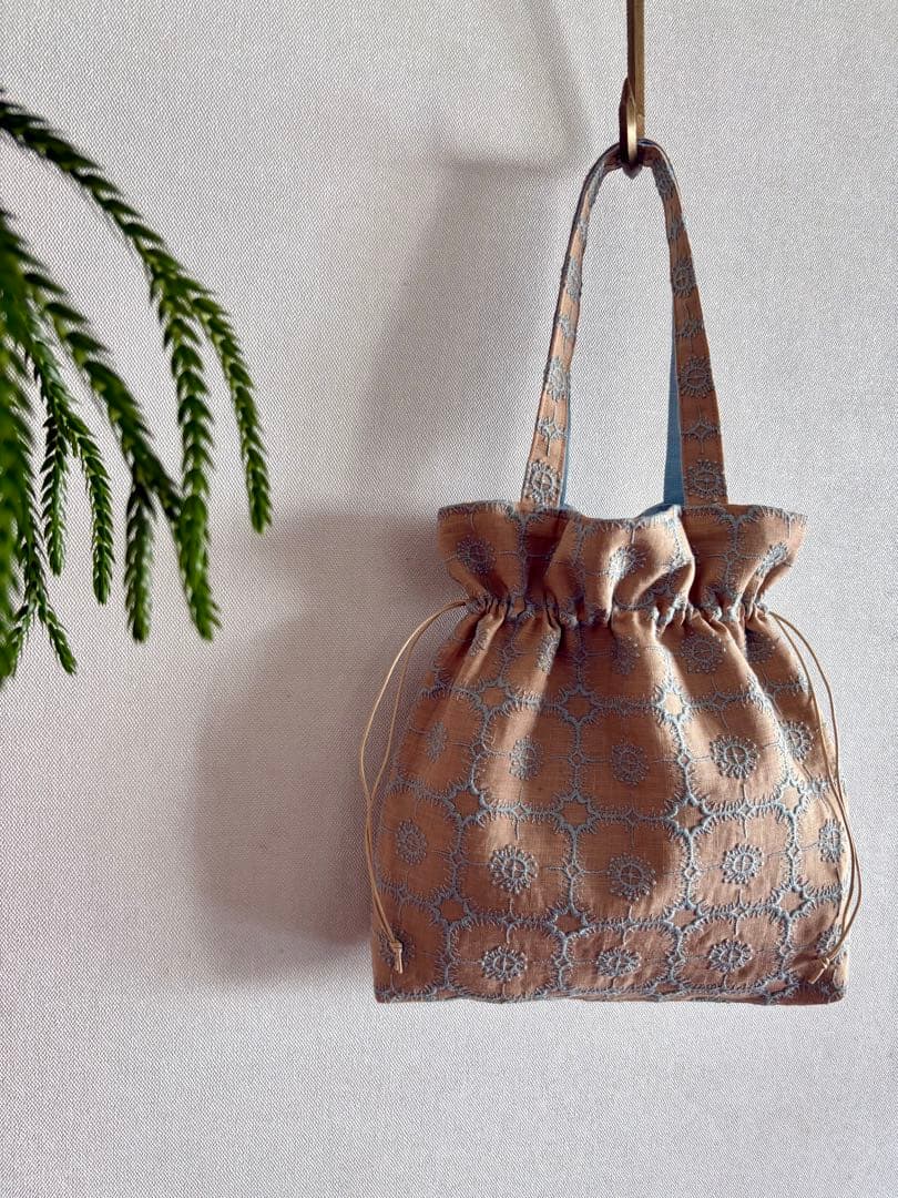 ミナペルホネン生地使用 ✳︎ anemone巾着バッグ