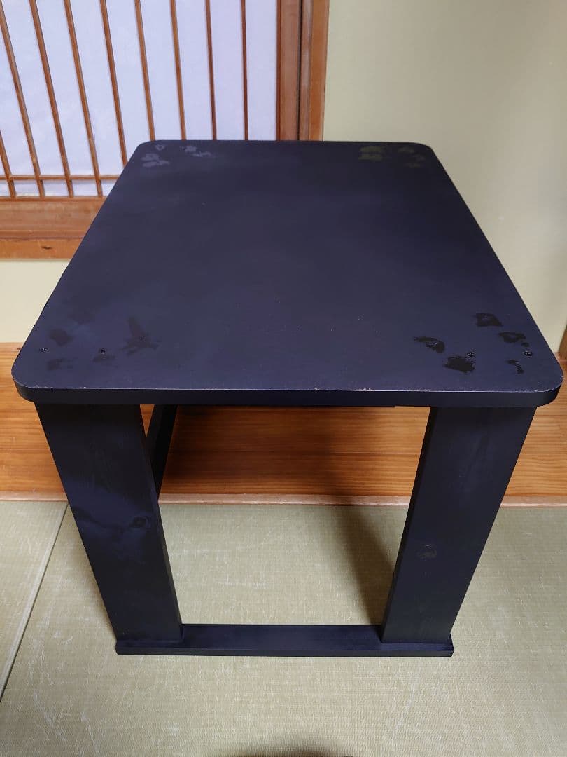 【累積146台目】１台用パチスロ実機の置き台（シンプルスタンド）★黒色に塗装済み