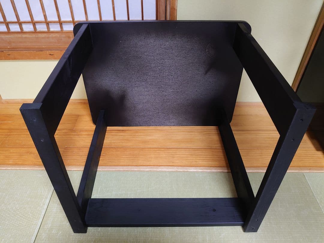 【累積146台目】１台用パチスロ実機の置き台（シンプルスタンド）★黒色に塗装済み