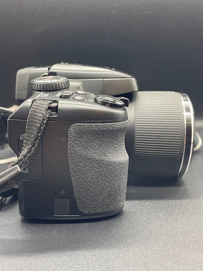 デジタルカメラ FUJIFILM FinePix S8400