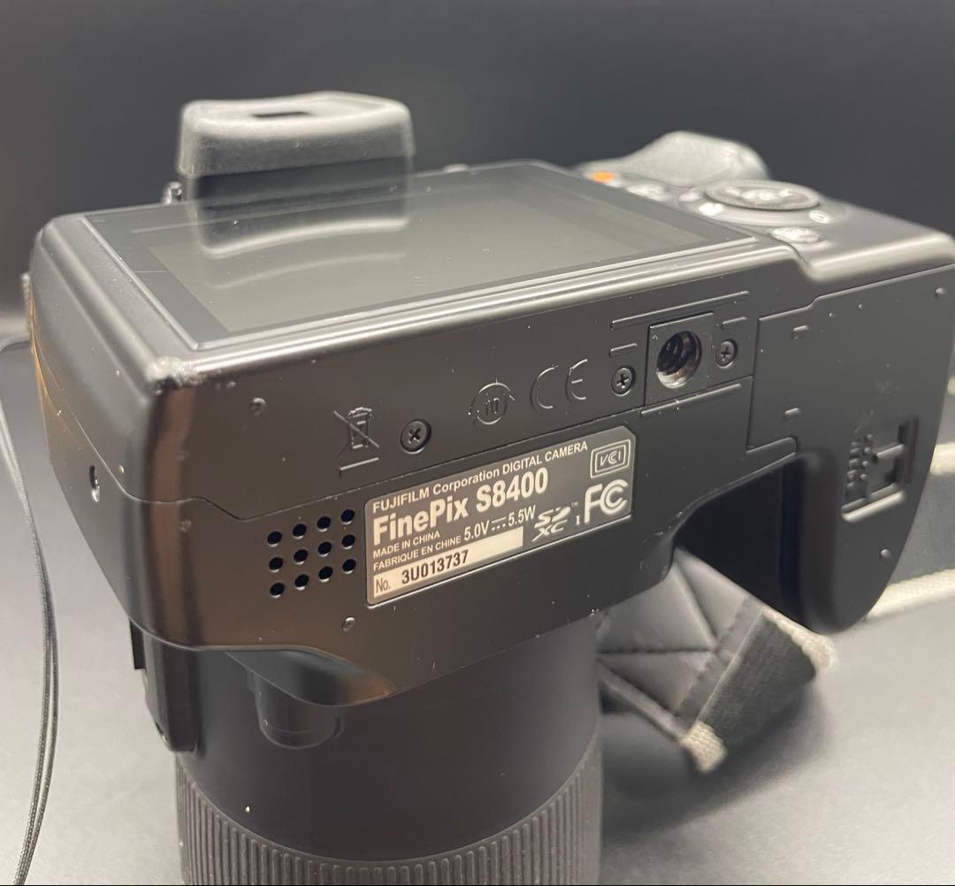 デジタルカメラ FUJIFILM FinePix S8400