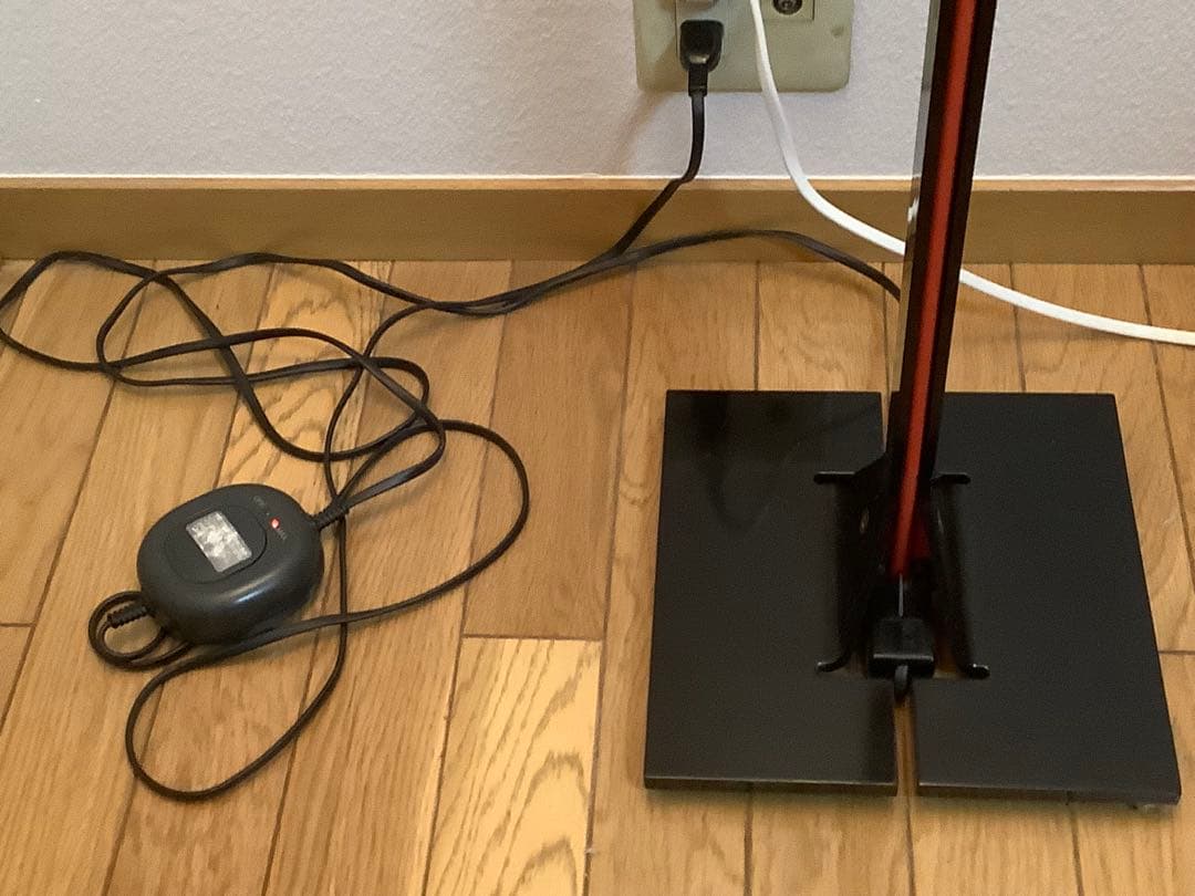 名作フロアランプ「FLOS Papillona」