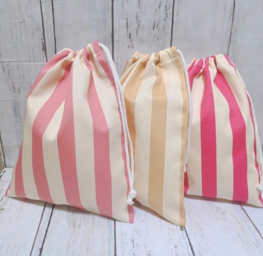 オーダー　格子柄　ストライプ　ドット　給食袋　ランチョンマット　レッスンバッグ