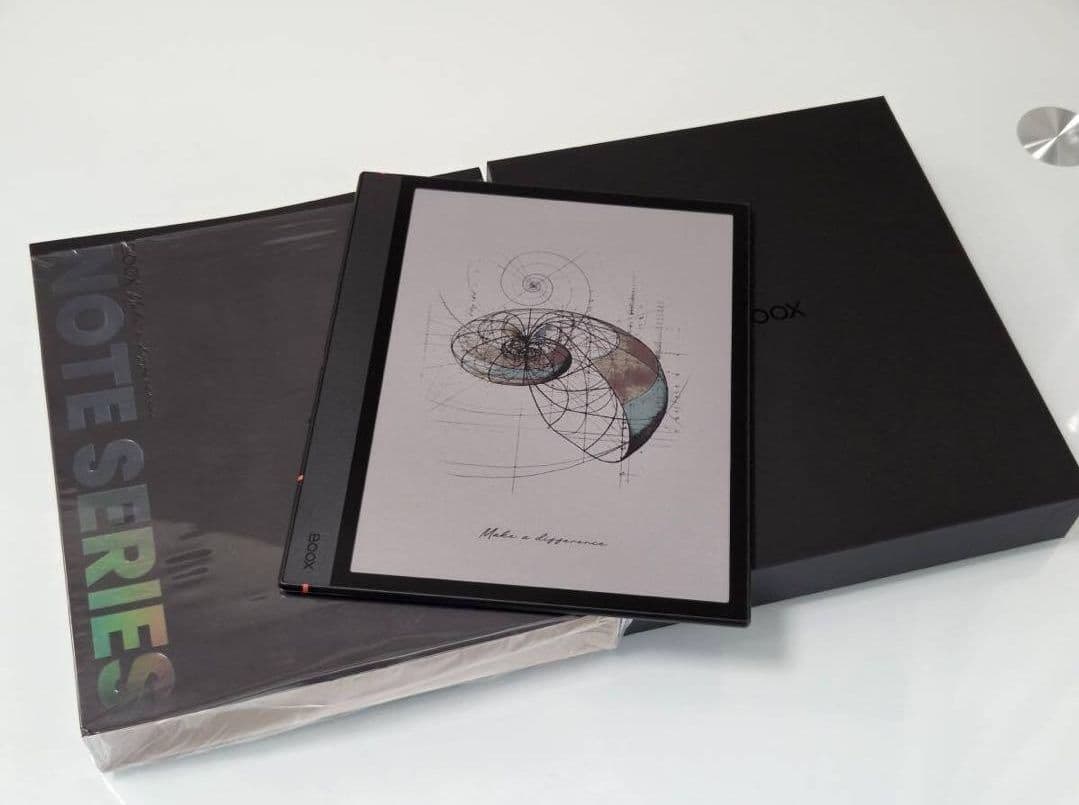 BOOX Note Air4C★最新美品★BSR搭載★GooglePlay★指紋