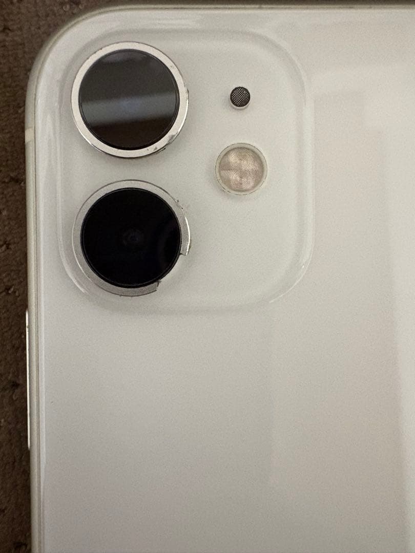 iPhone11 本体 ※保護シートついてます。液晶傷なし