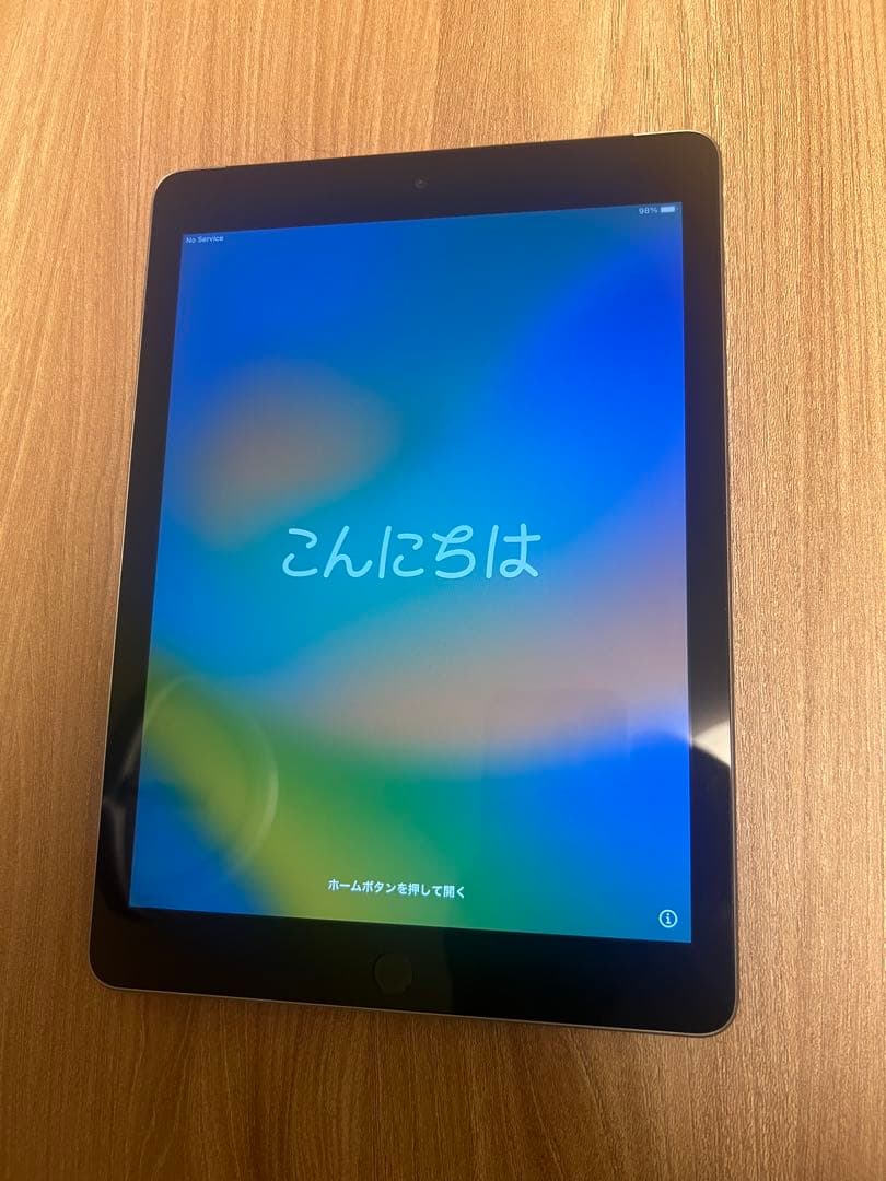 Apple iPad 第五世代 128GB シルバー