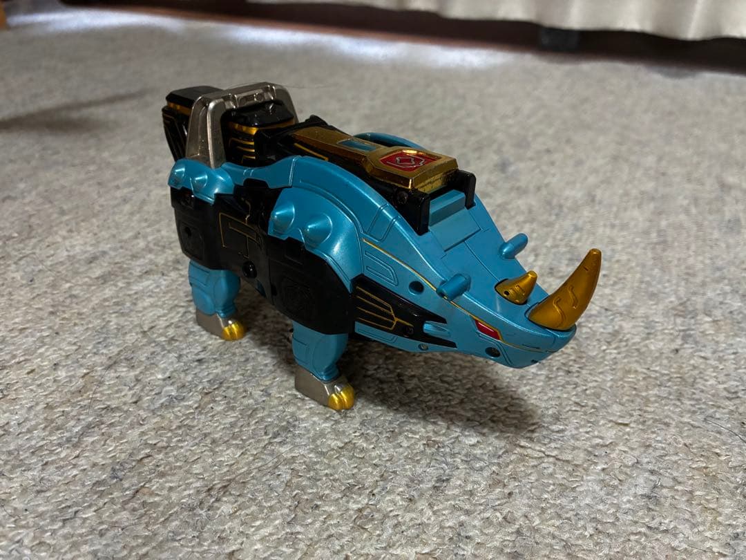 ガオイカロス ジャンク品 説明書無し 箱無し ガオレンジャー