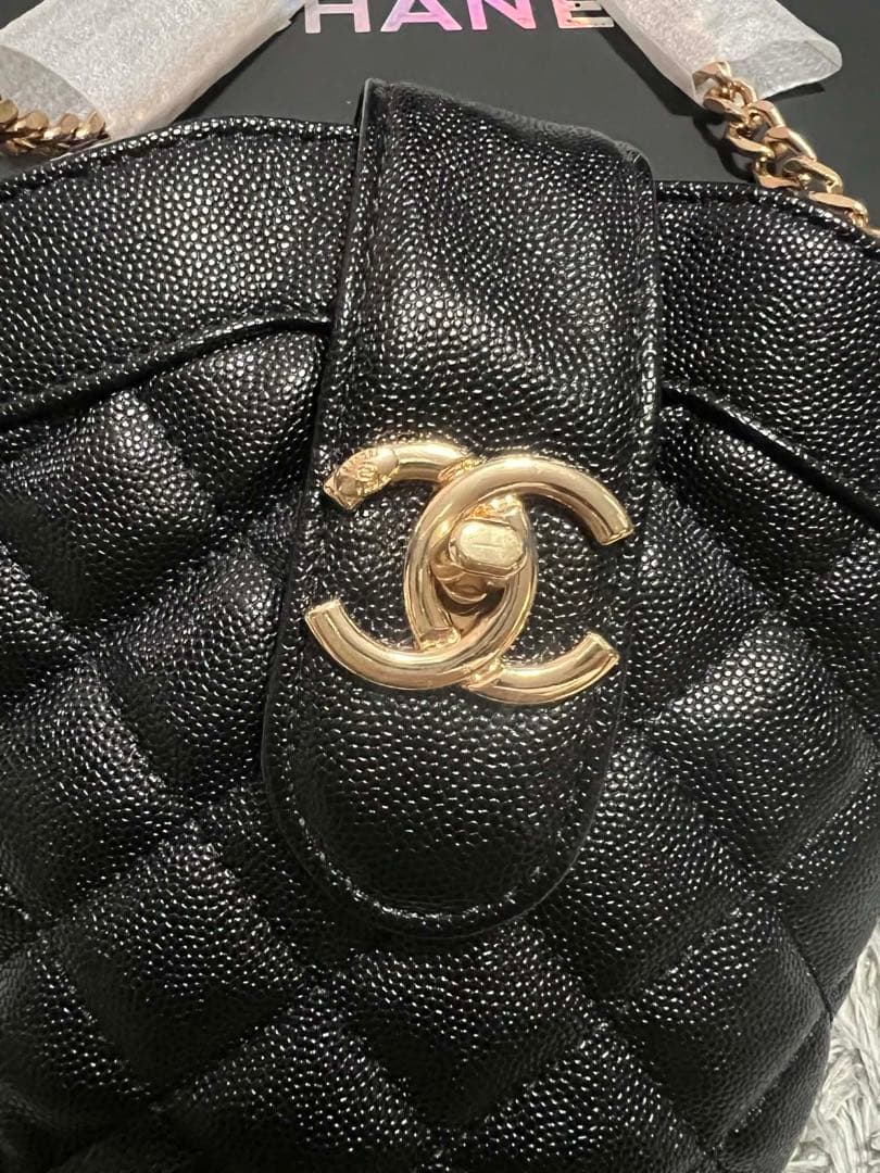 CHANEL シャネル　ブラック ノベルティ　ショルダーバッグ