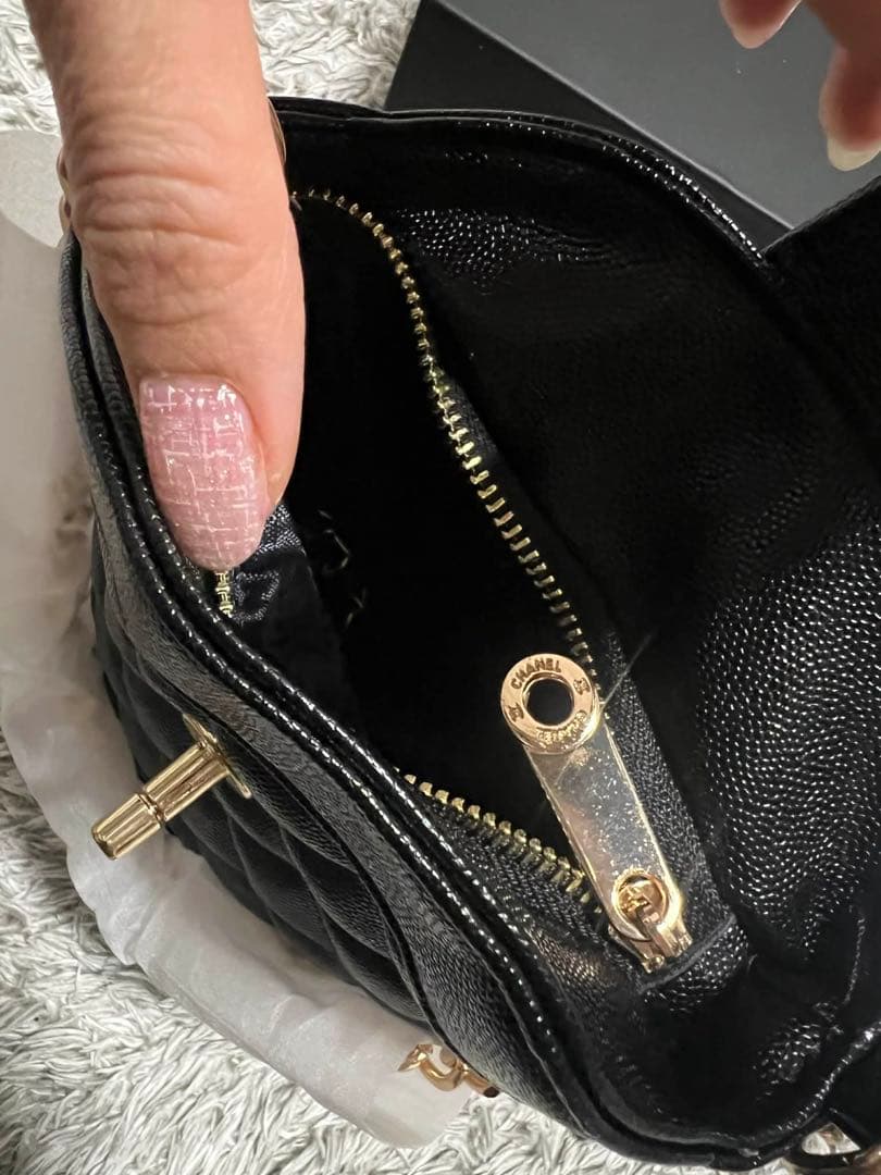 CHANEL シャネル　ブラック ノベルティ　ショルダーバッグ