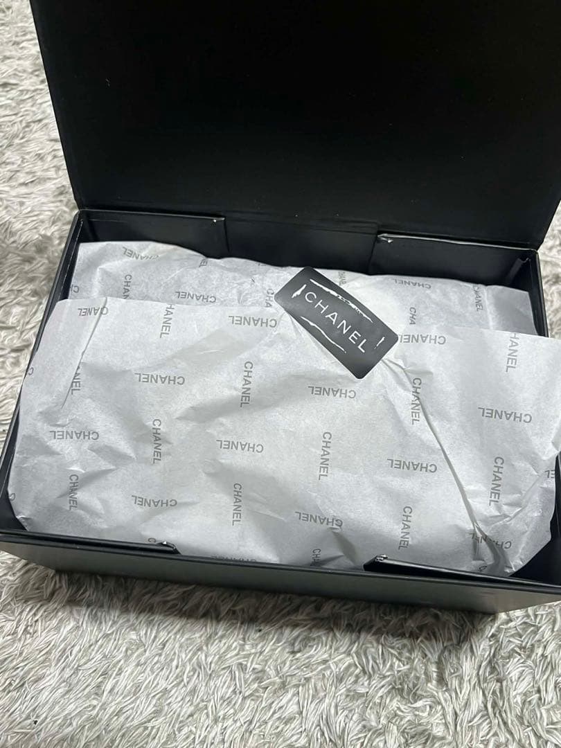 CHANEL シャネル　ブラック ノベルティ　ショルダーバッグ