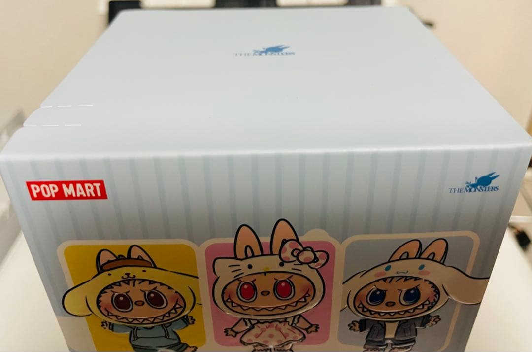 POP MART THE MONSTERS × SANRIO ぬいぐるみ