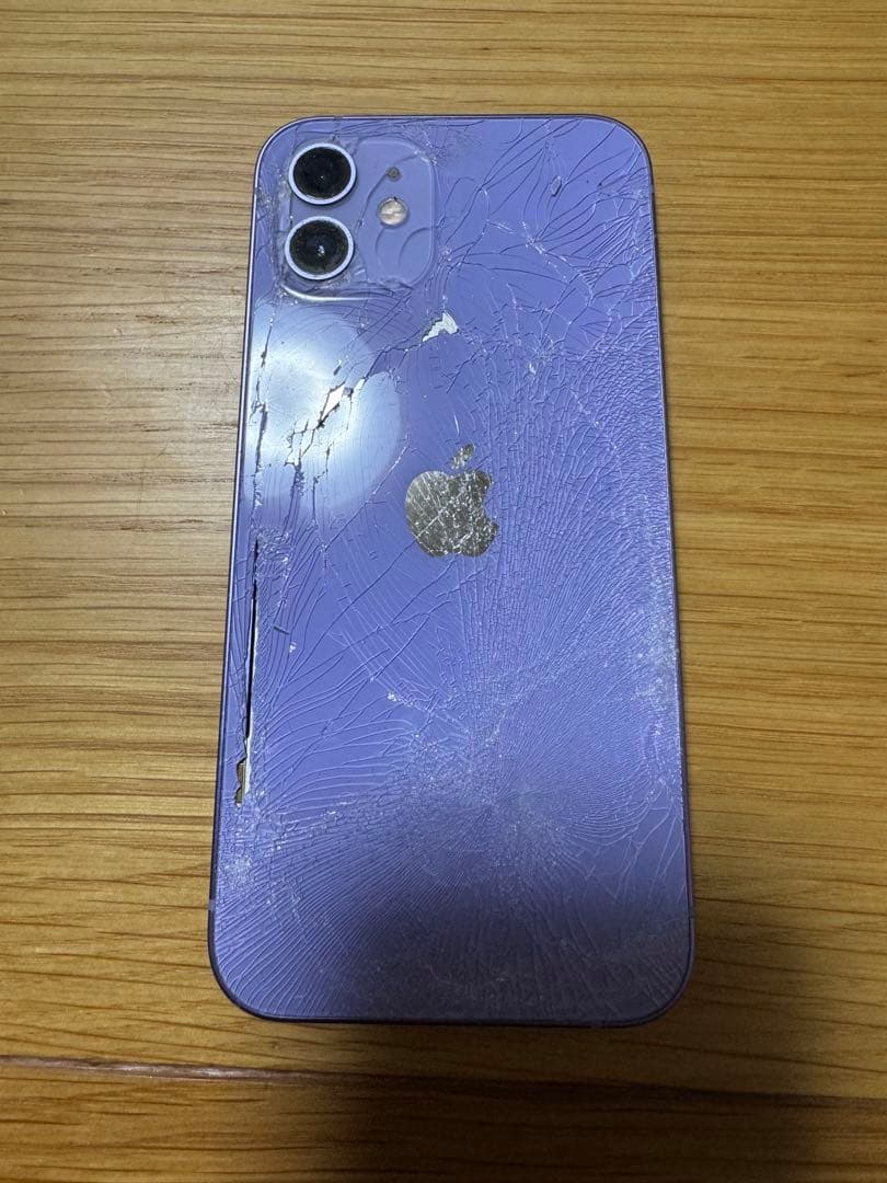 【訳あり】iPhone 12 64GB SIMフリー 背面・画面割れあり