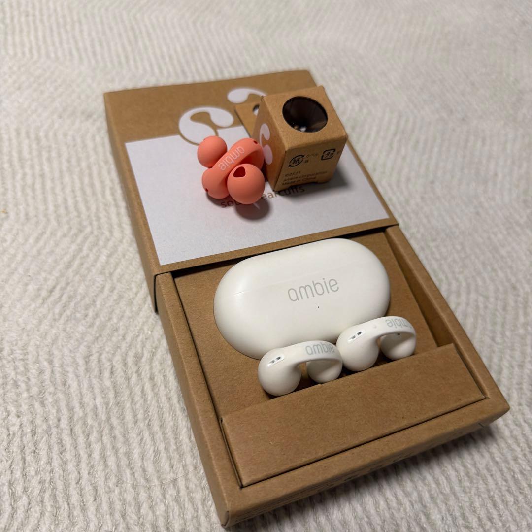 （jn）ambie ワイヤレスイヤホン ホワイト 交換用イヤーチップ付き