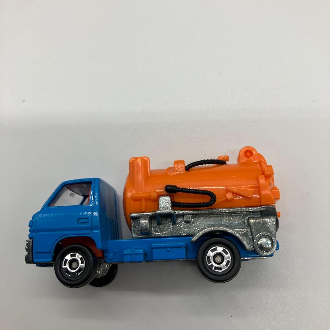 黒箱日本製トミカ　三菱キャンタークリットスイーパ