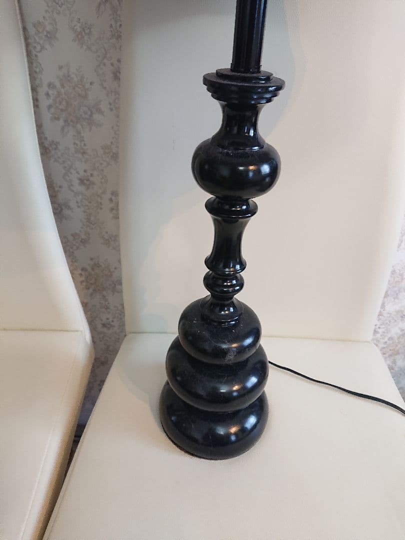 売り切り❤ダマスク柄のクラシックランプ