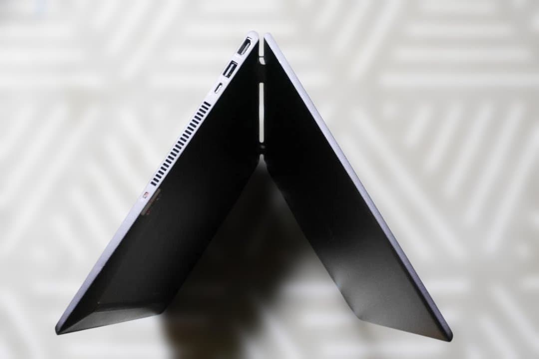 その他ノートPC本体 HP ENVY X360 15-ds0000 15.6\" +TILT PEN
