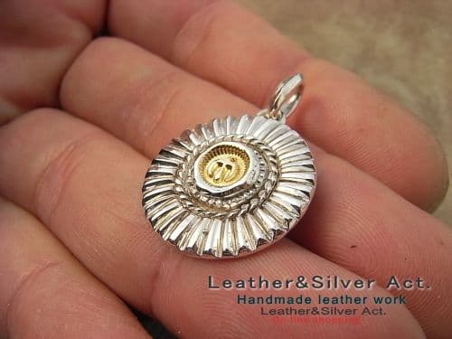 イーグル　ゴールド　ペンダントトップ　ネックレス　ハンドメイド　シルバー925