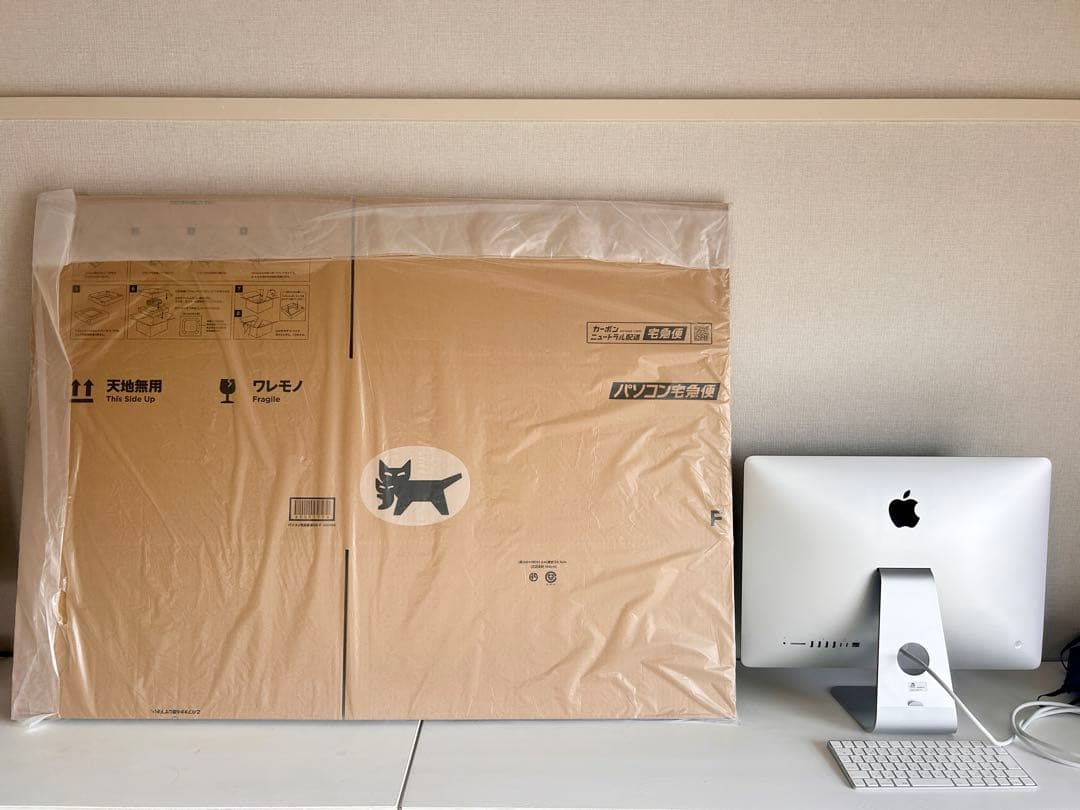 【トラックパッド/キーボード付】iMac 2019 4K 21.5 SSD256