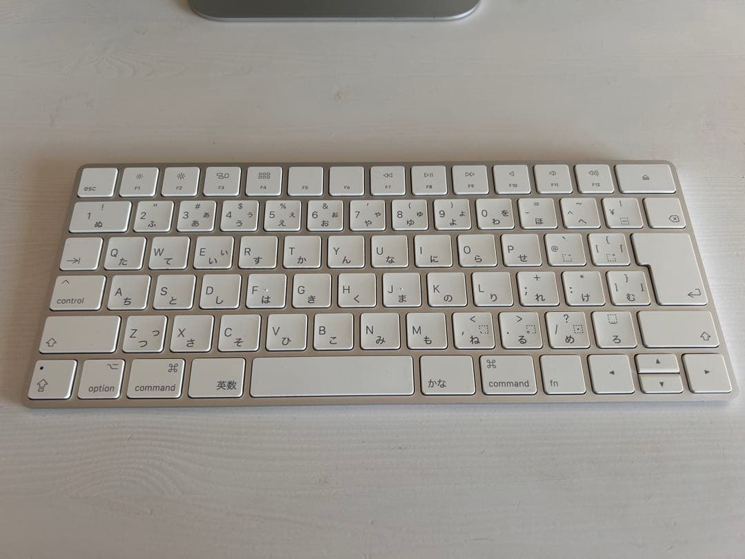 【トラックパッド/キーボード付】iMac 2019 4K 21.5 SSD256