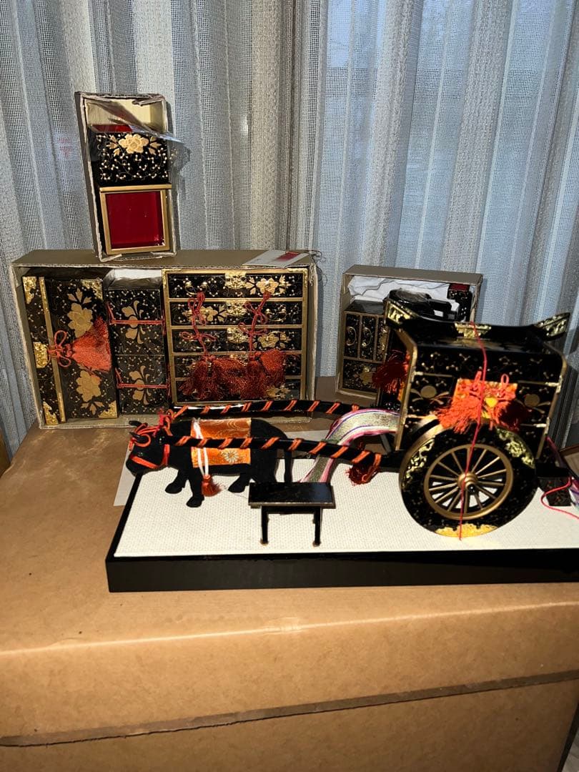 伝統的雛人形セット　お雛様　お内裏様　ひな祭り