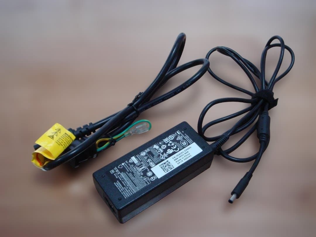 DELL OPTIPLEX 3050 MICRO (訳アリ）