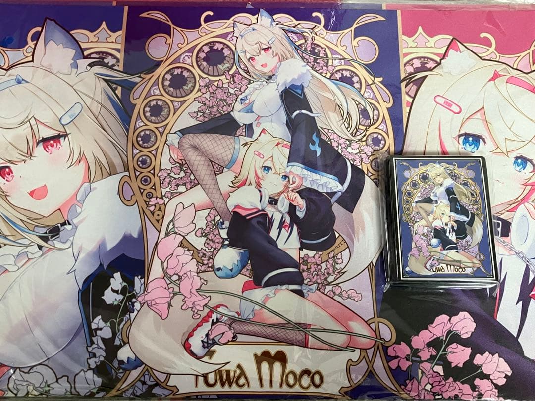 混沌の女神様　スリーブ　プレイマット　ミュシャ風　フワモコ