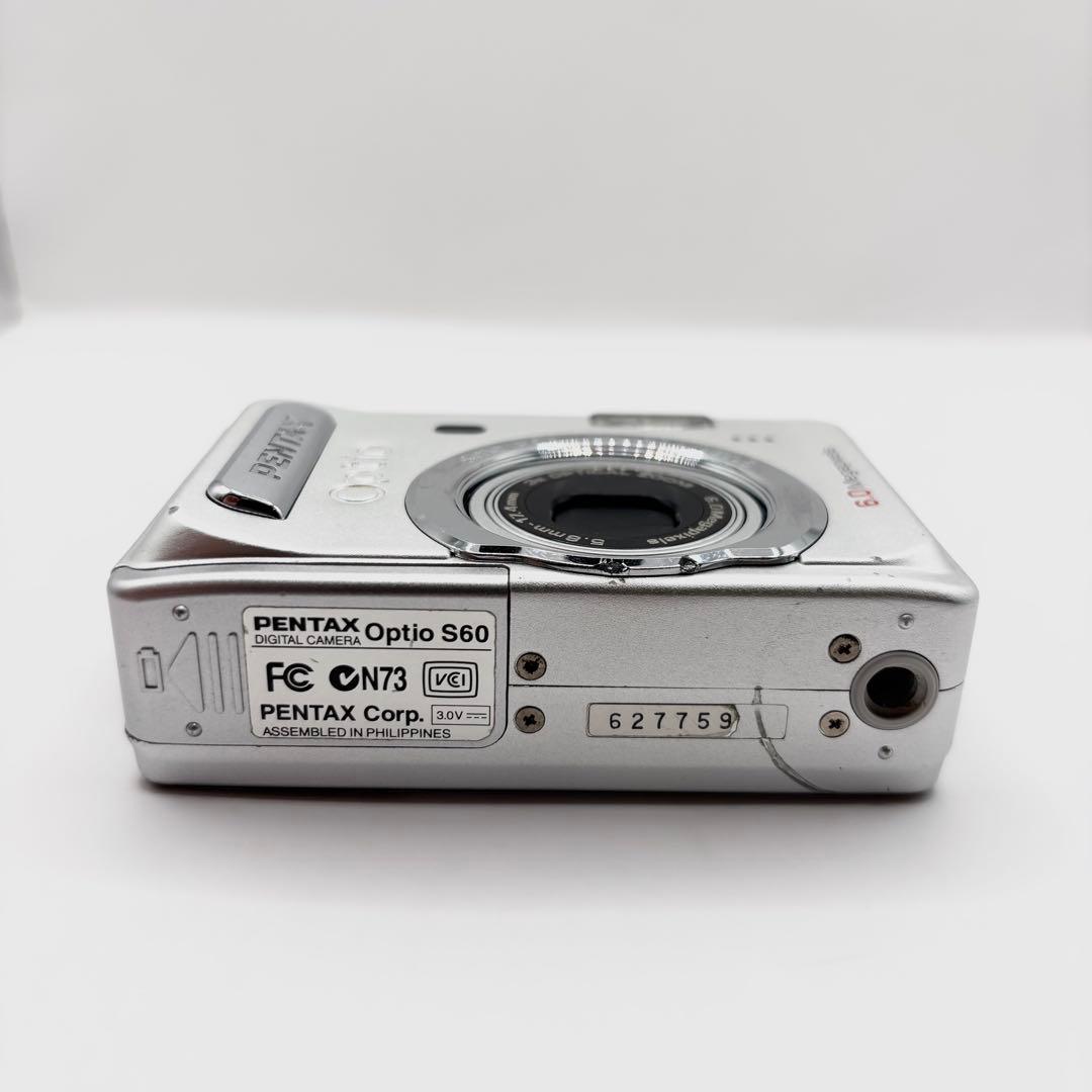 【週末限定値下げ】 PENTAX Optio S60 デジタルカメラ 単三電池
