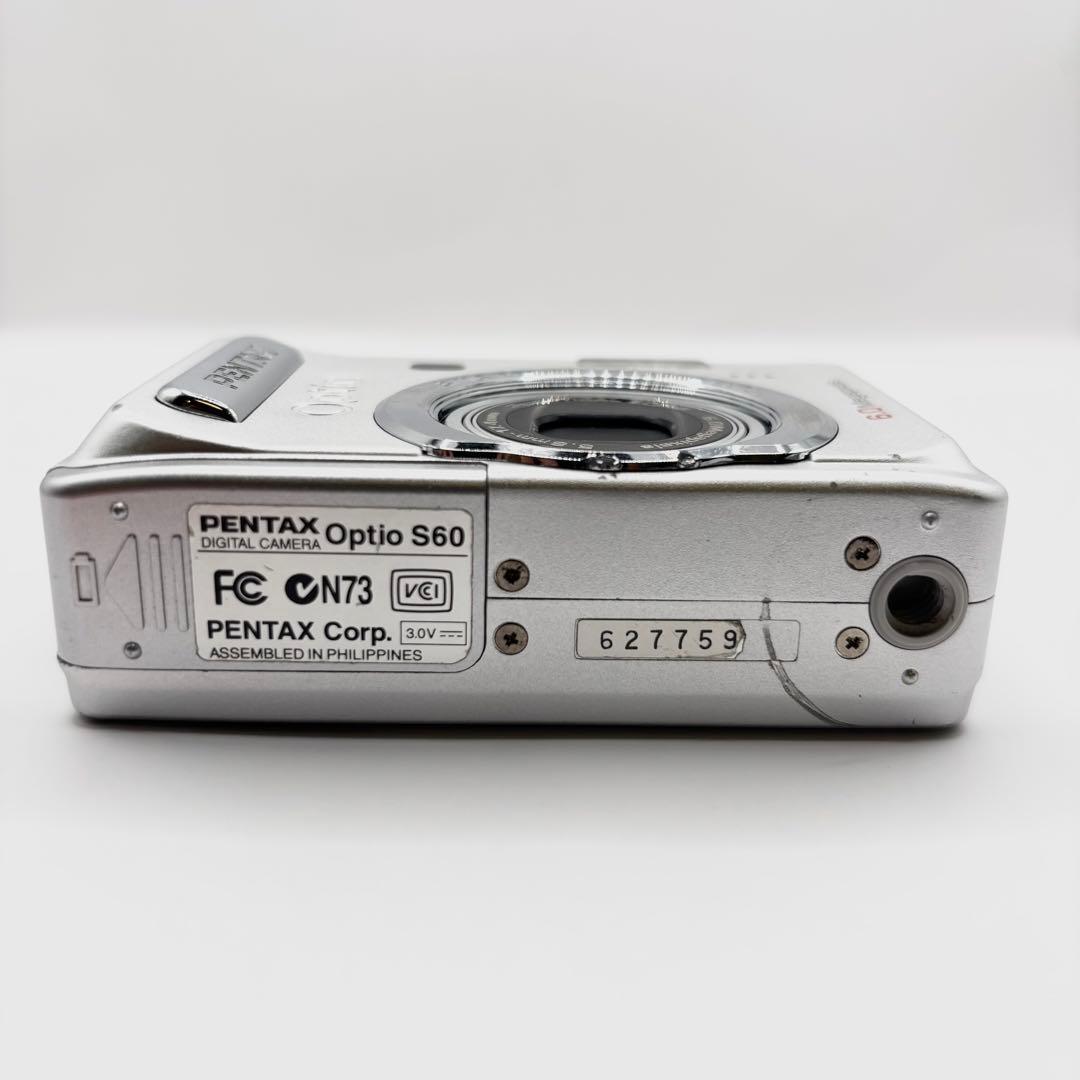 【週末限定値下げ】 PENTAX Optio S60 デジタルカメラ 単三電池