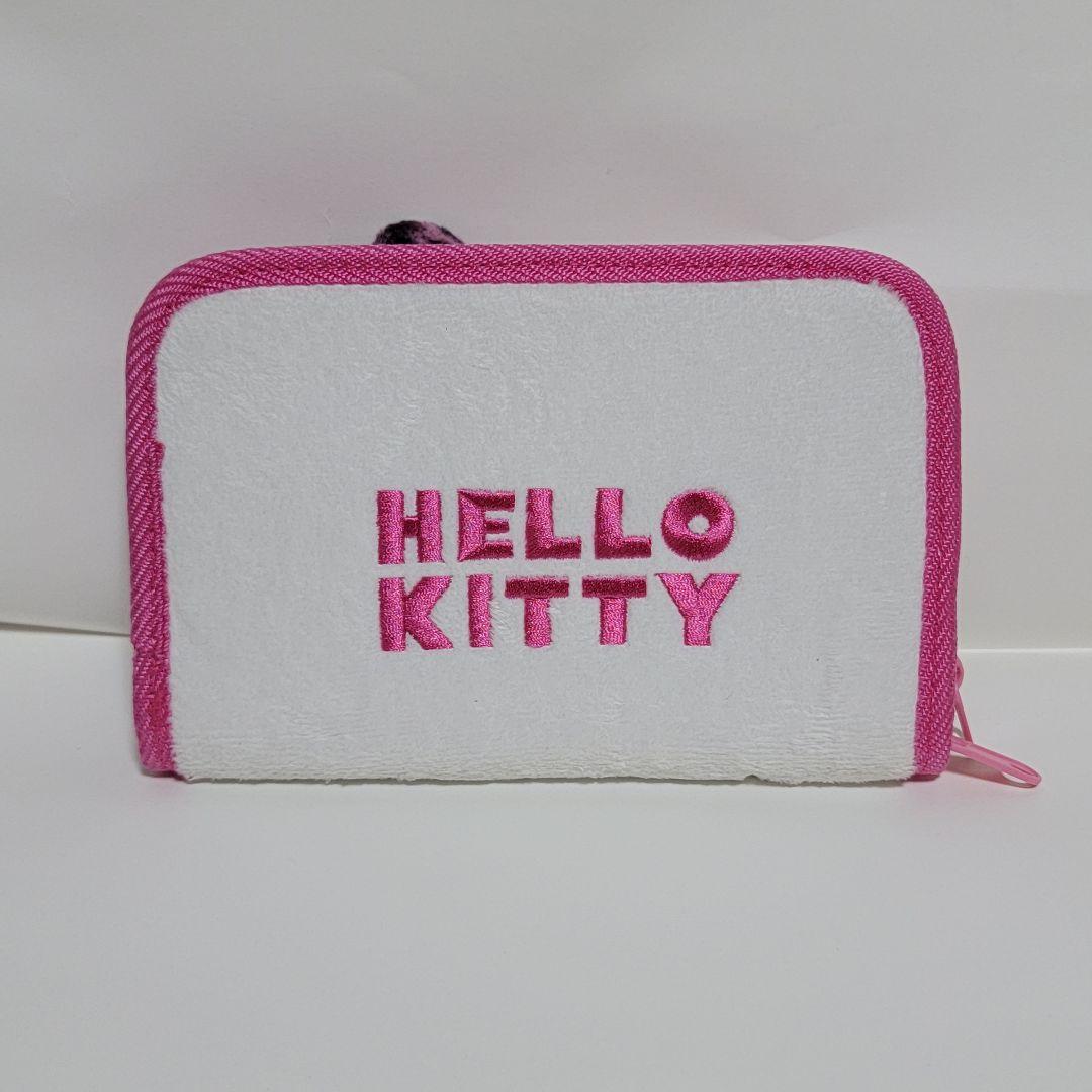 サンリオ　ハローキティ　Hellokitty　マルチケース
