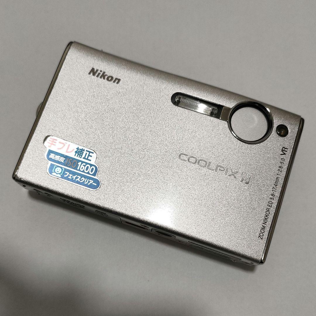 動作品（ジャンク）2006 デジカメ ニコン COOLPIX S8